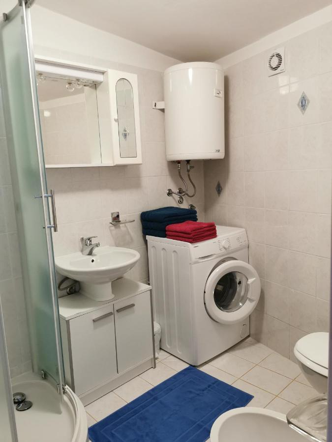 Apartment Mit- Mir Fondole ภายนอก รูปภาพ
